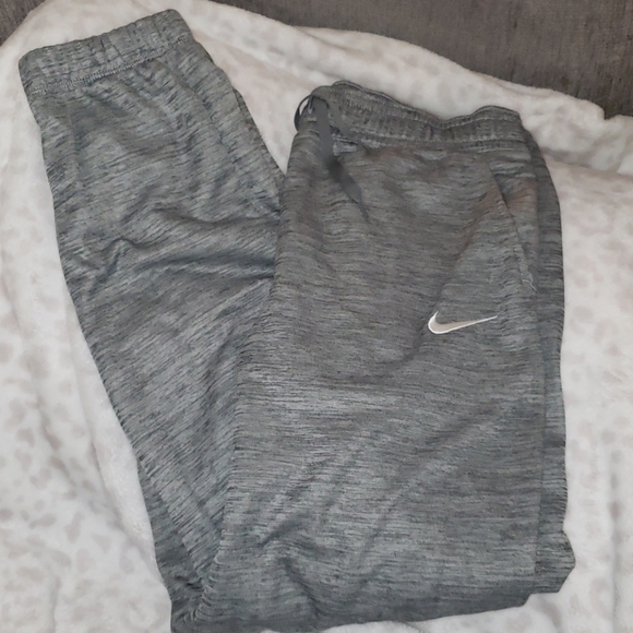 Nike Sweatpants - Picture 1 of 3